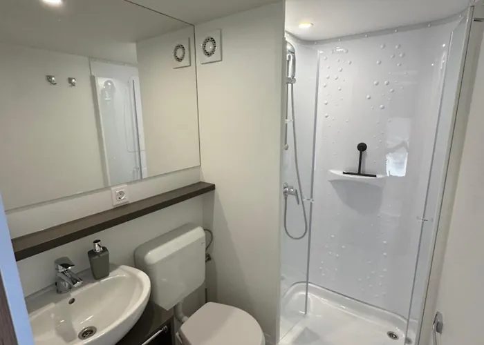 Luna Glamping De Luxe