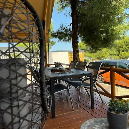 Luna Glamping De Luxe Οργανωμένο κάμπινγκ Drage