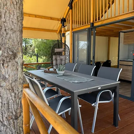 Luna Glamping De Luxe Οργανωμένο κάμπινγκ *