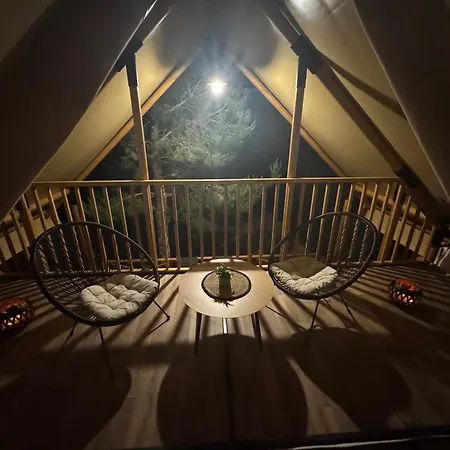 Luna Glamping De Luxe * ドラゲ