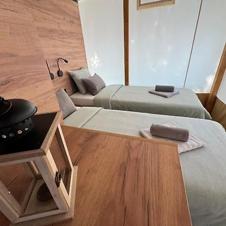 ラグジュアリーテント Luna Glamping De Luxe *