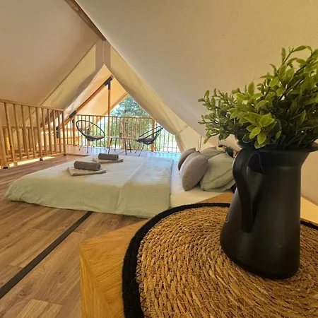 Luna Glamping De Luxe Luxuszelt