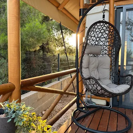Luna Glamping De Luxe *
