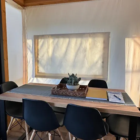 Luna Glamping De Luxe خيمة فخمة *