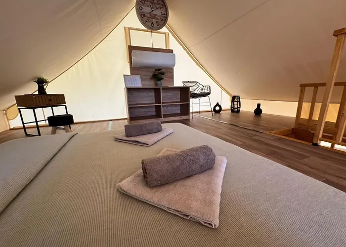 Luna Glamping De Luxe Drage